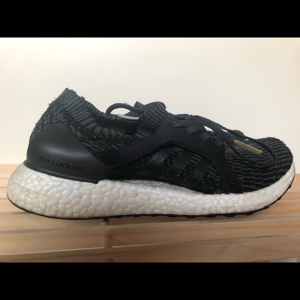 ADIDAS ULTRABOOST X